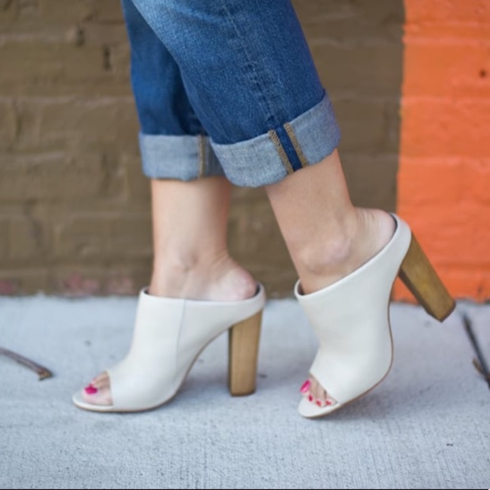 Vince Grey Allison Mule